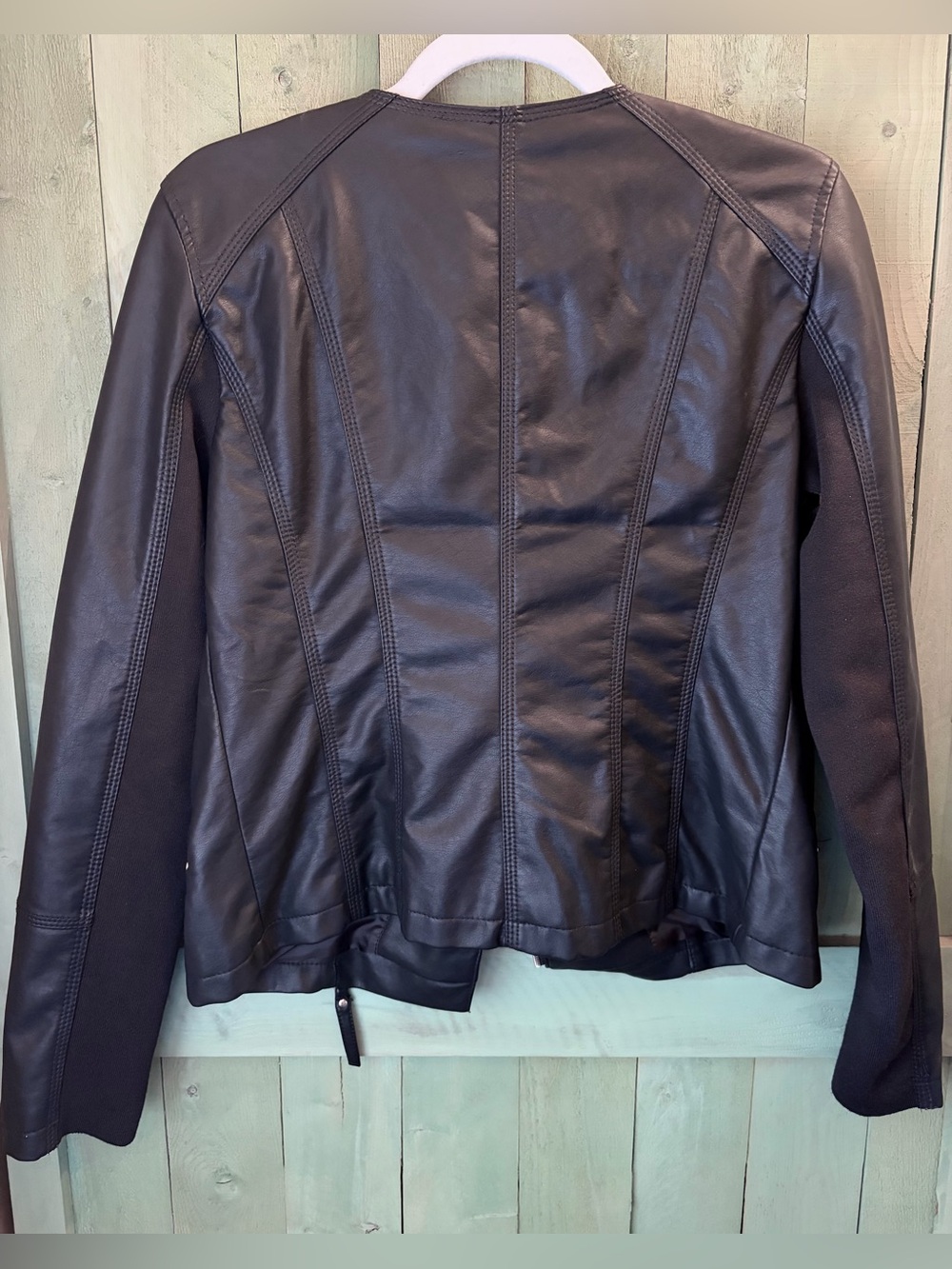 Vero Moda Riley Faux Leather Jacket - Picture 2 of 8